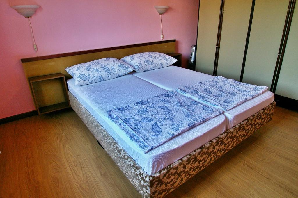 Apartment Gare Кастав Екстер'єр фото